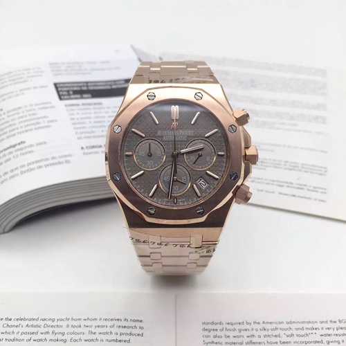 オーデマピゲ時計正面デザイン